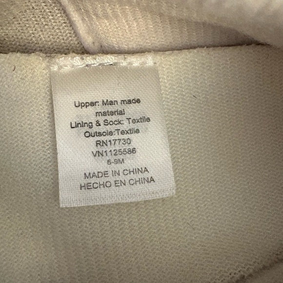 Cat & Jack Baby Girl Shoe Bundle - Picture 8 of 15